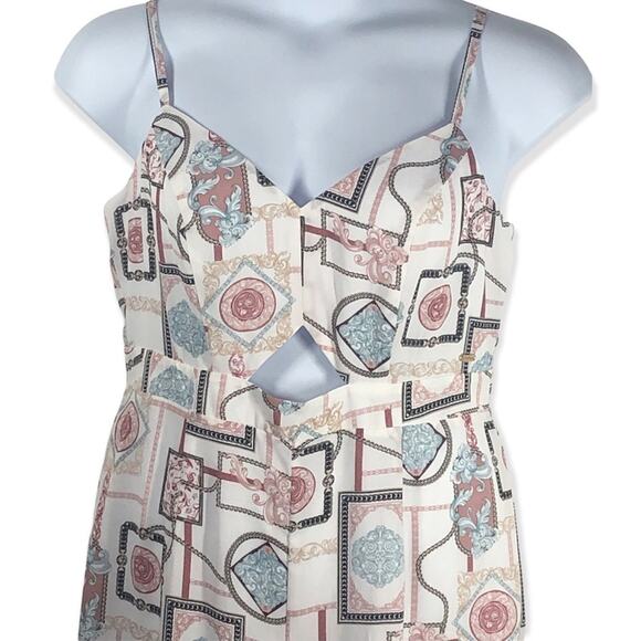 Guess Soliana Printed Wide Leg Jumpsuit Size Large Sweetheart Neck Peep Hole - Picture 5 of 16